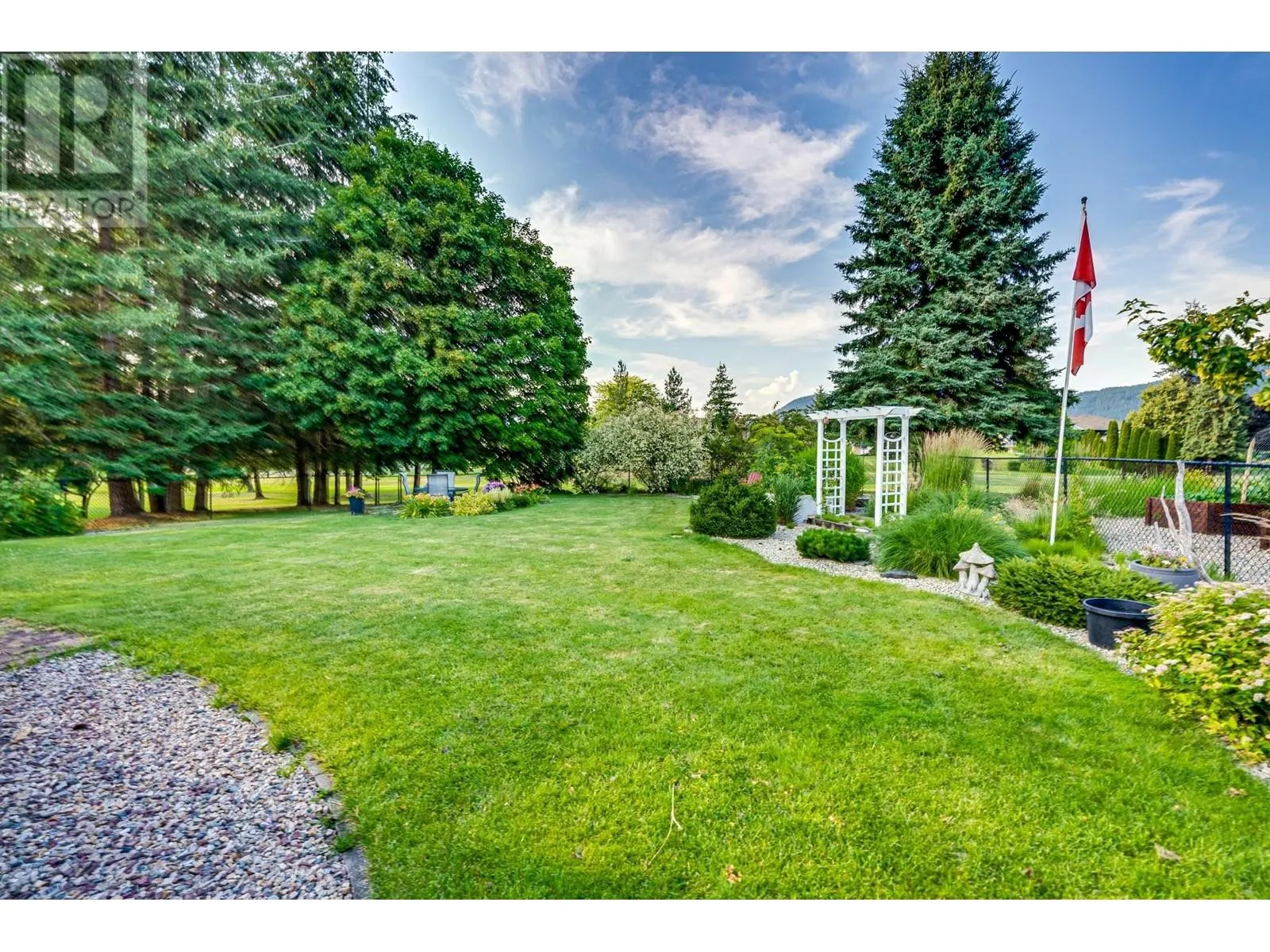 2642 Golf View Place