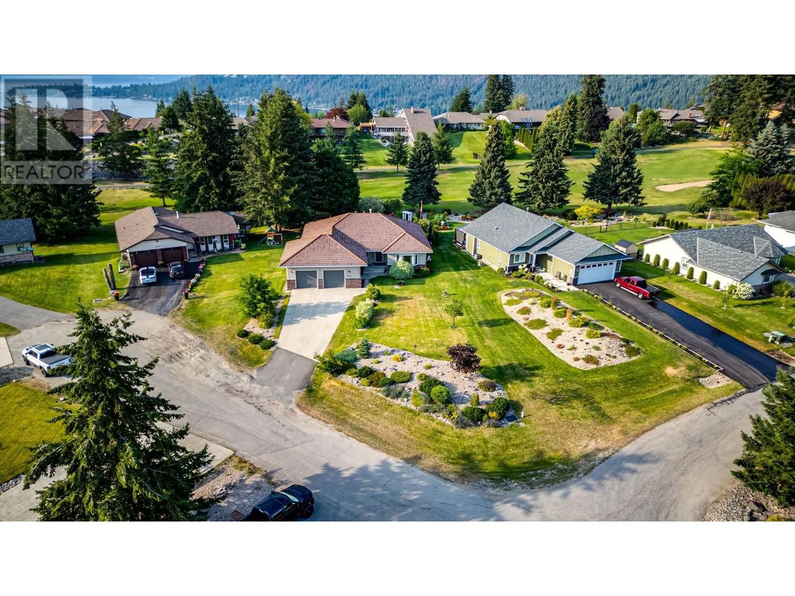 2642 Golf View Place