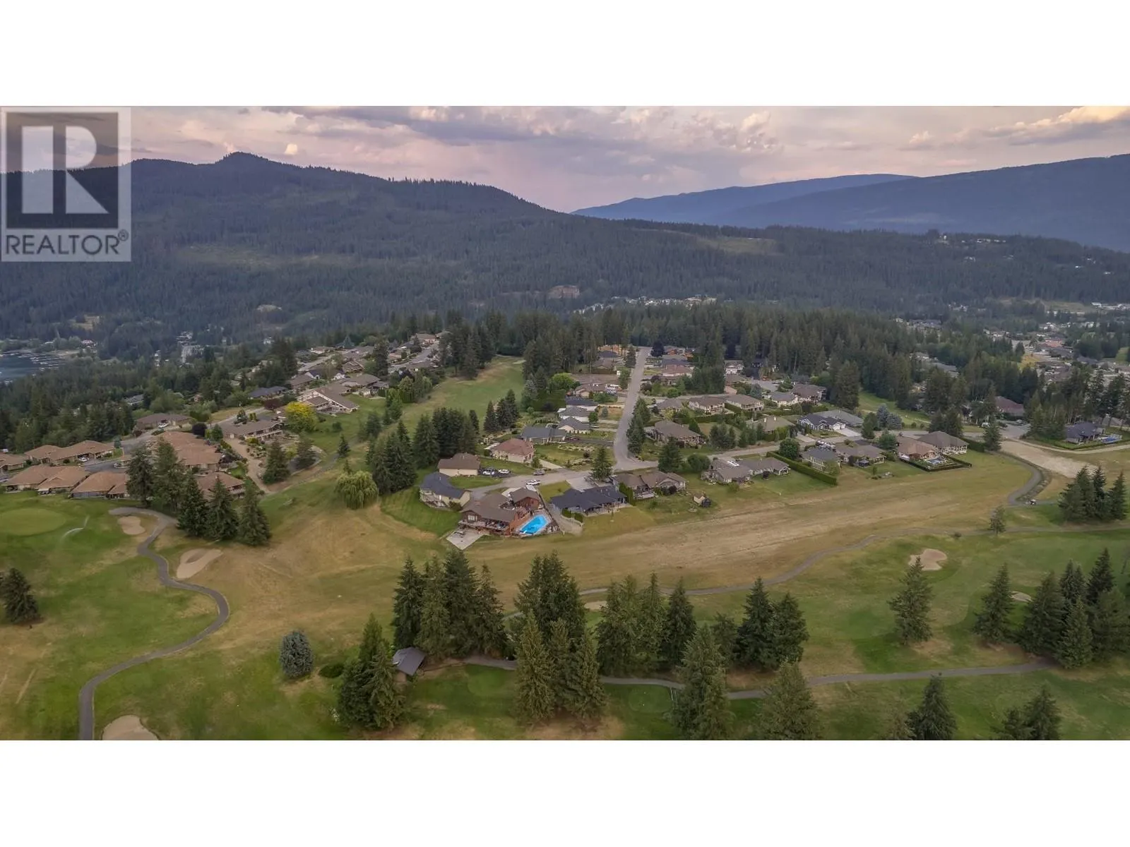 2642 Golf View Place