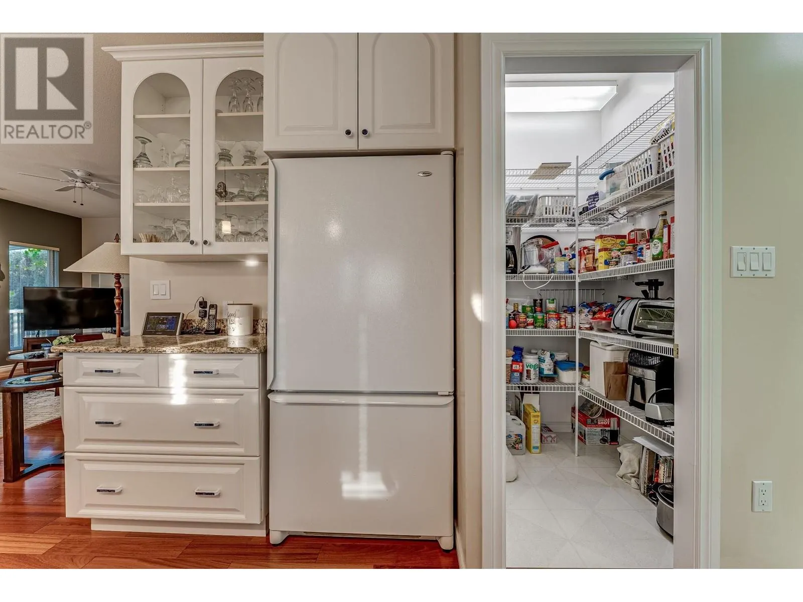 2642 Golf View Place