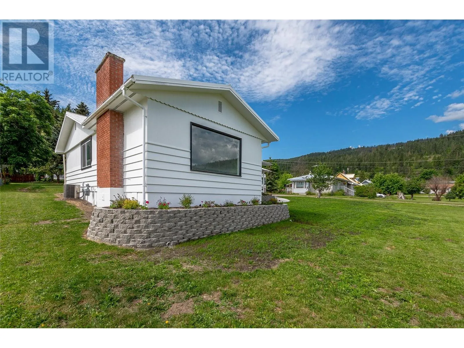 174 Salmon Arm Drive