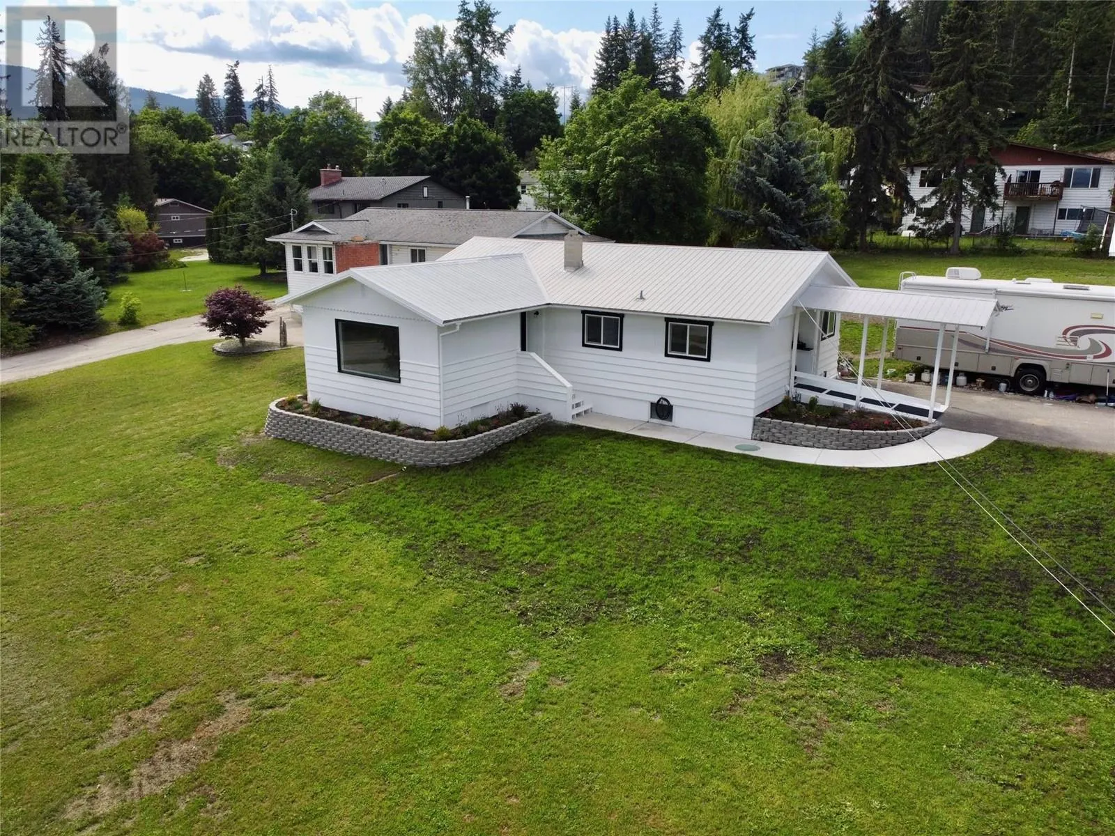 174 Salmon Arm Drive
