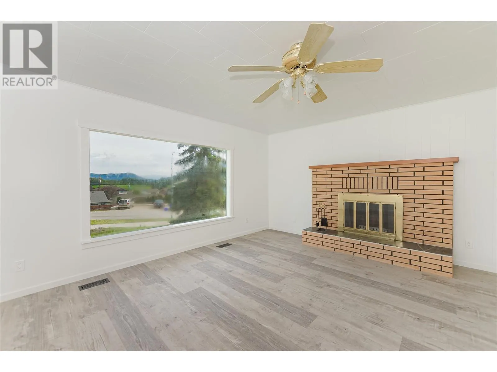 174 Salmon Arm Drive