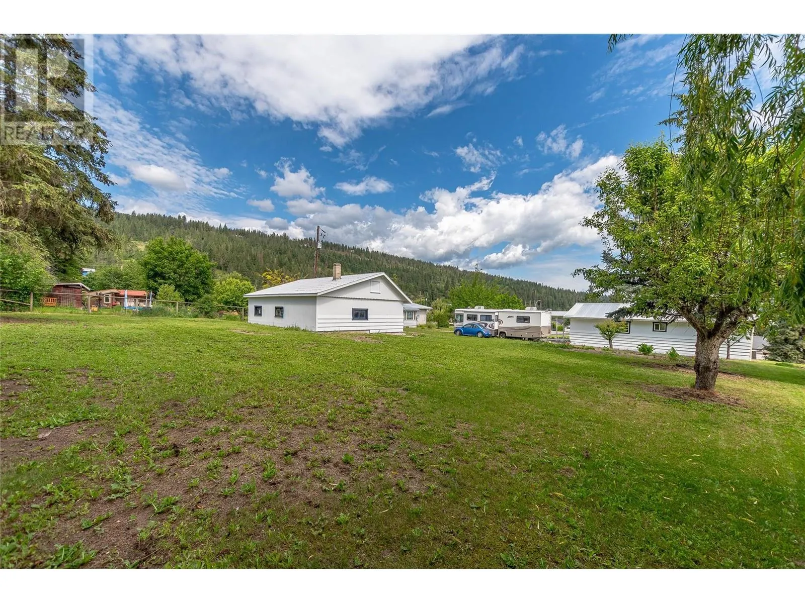 174 Salmon Arm Drive