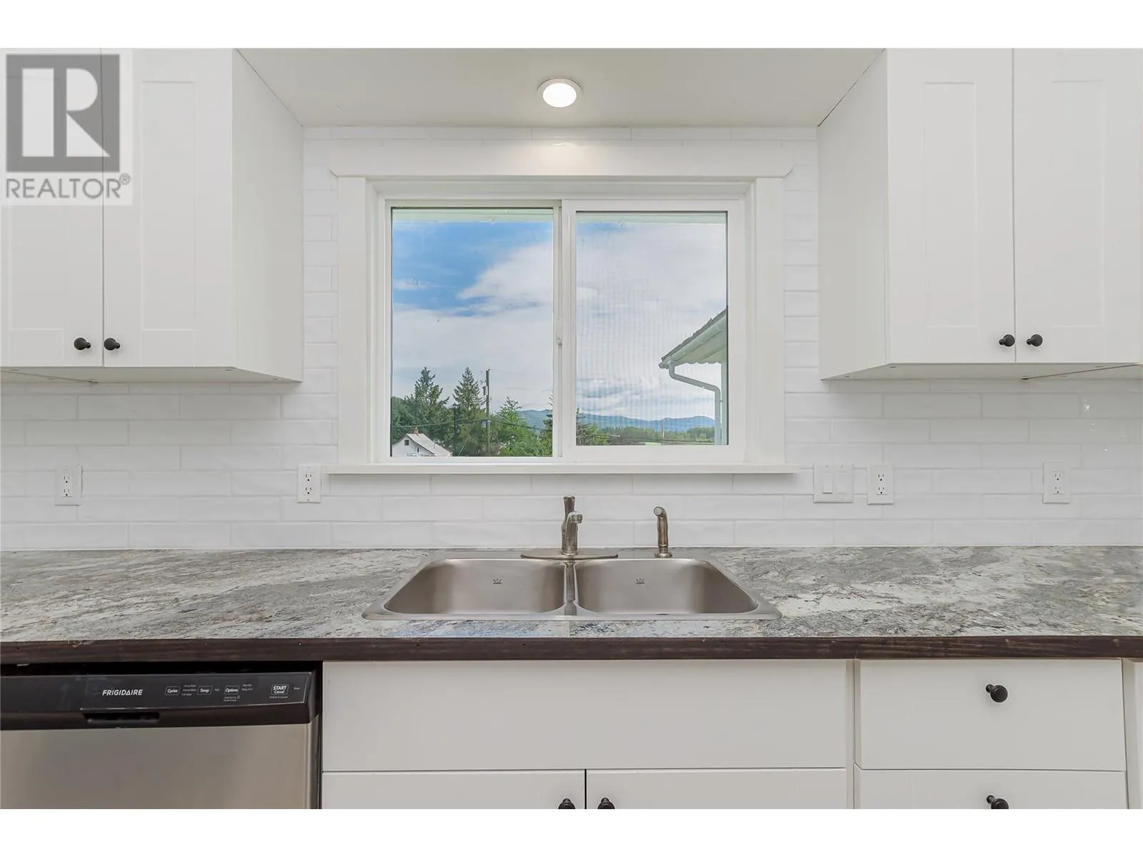 174 Salmon Arm Drive