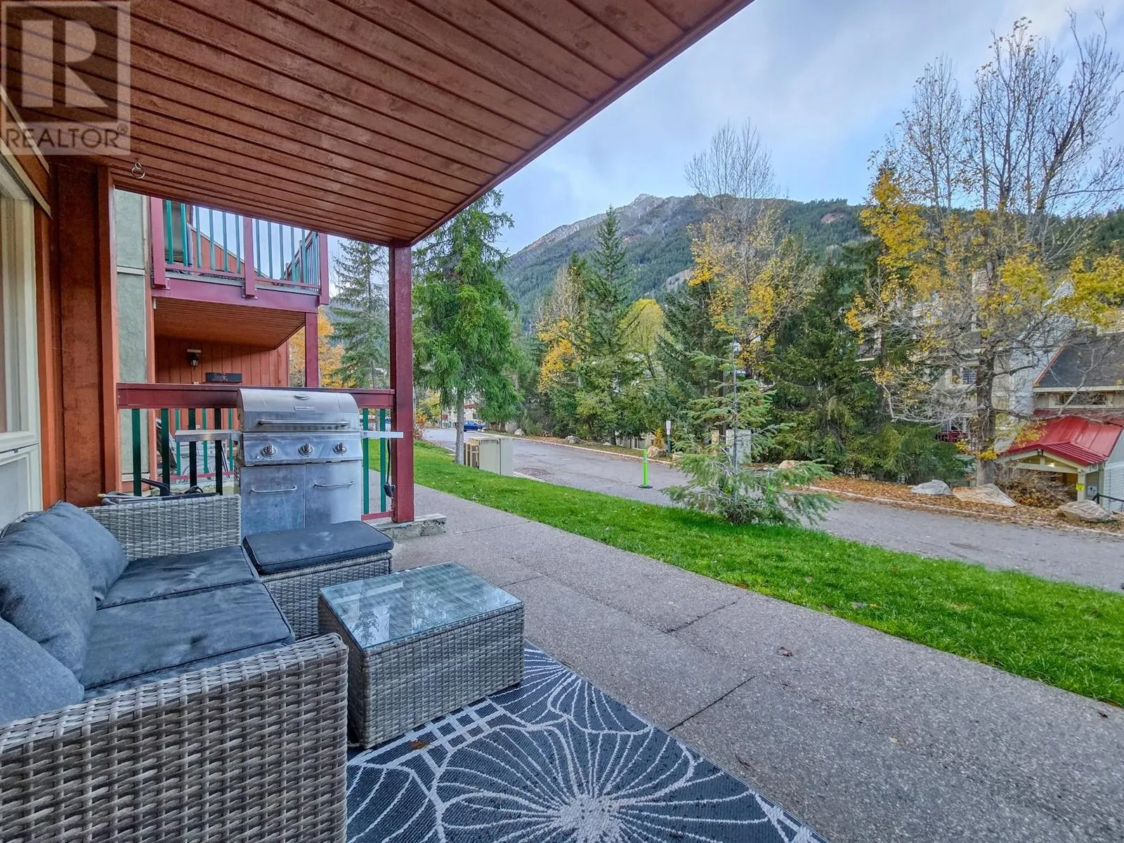 2030 PANORAMA Drive Unit# 306