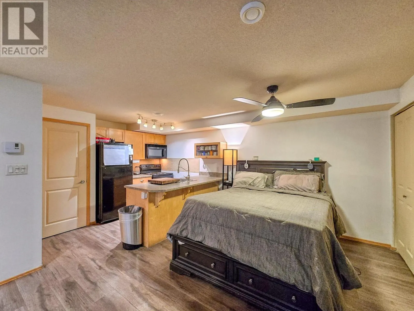 2030 PANORAMA Drive Unit# 306