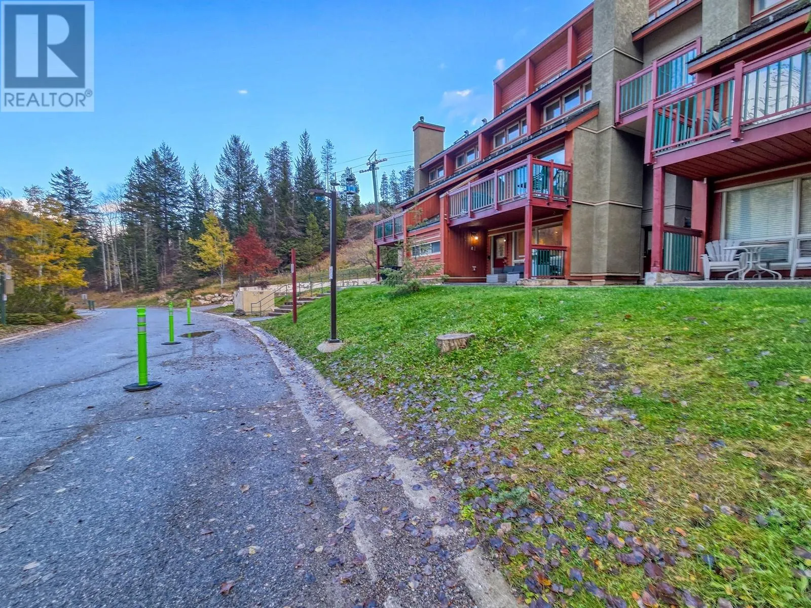 2030 PANORAMA Drive Unit# 306