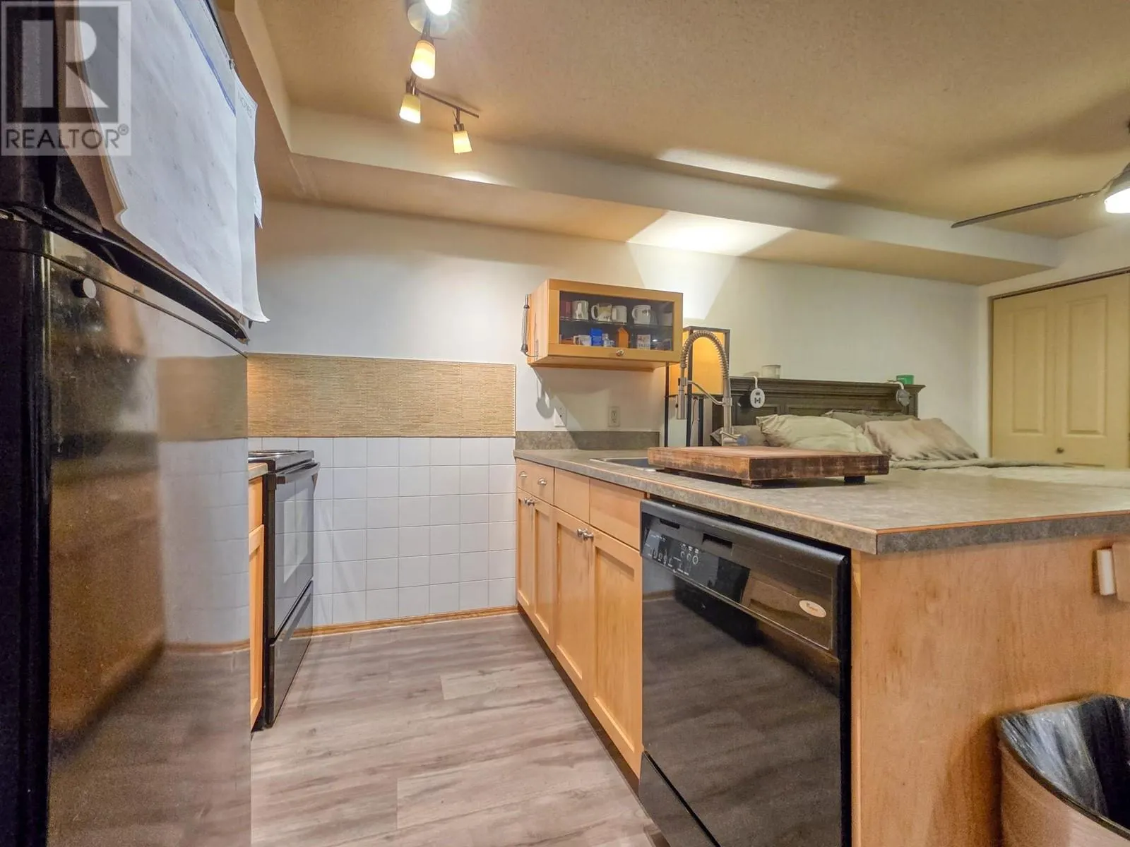 2030 PANORAMA Drive Unit# 306