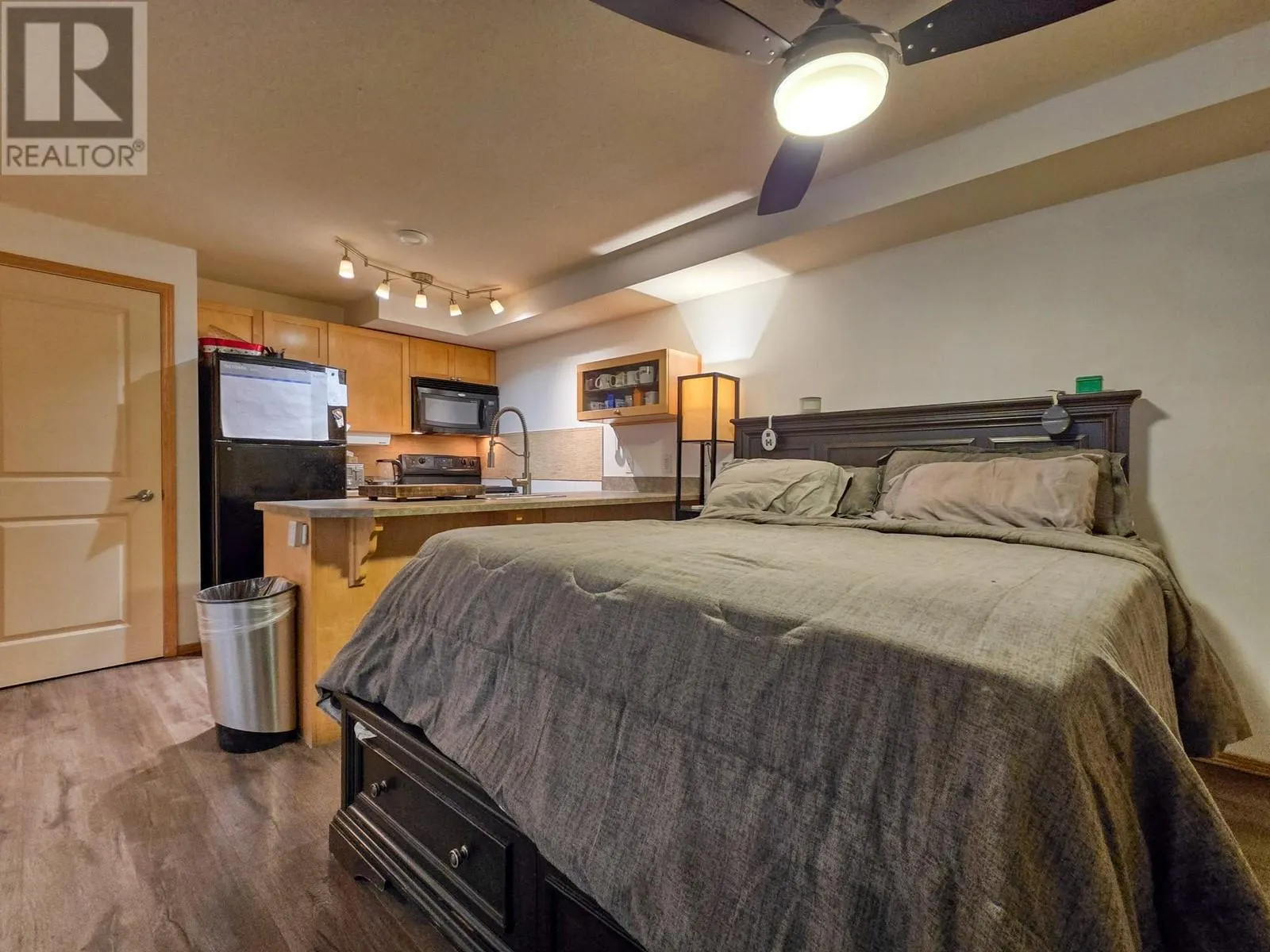 2030 PANORAMA Drive Unit# 306