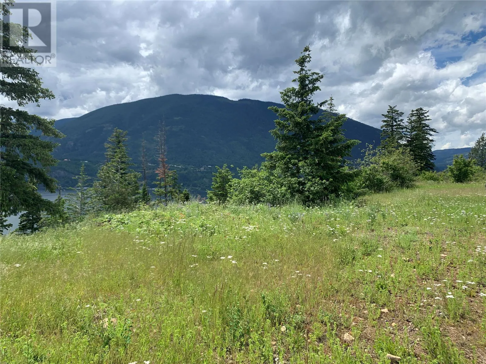 470 Sumac Road