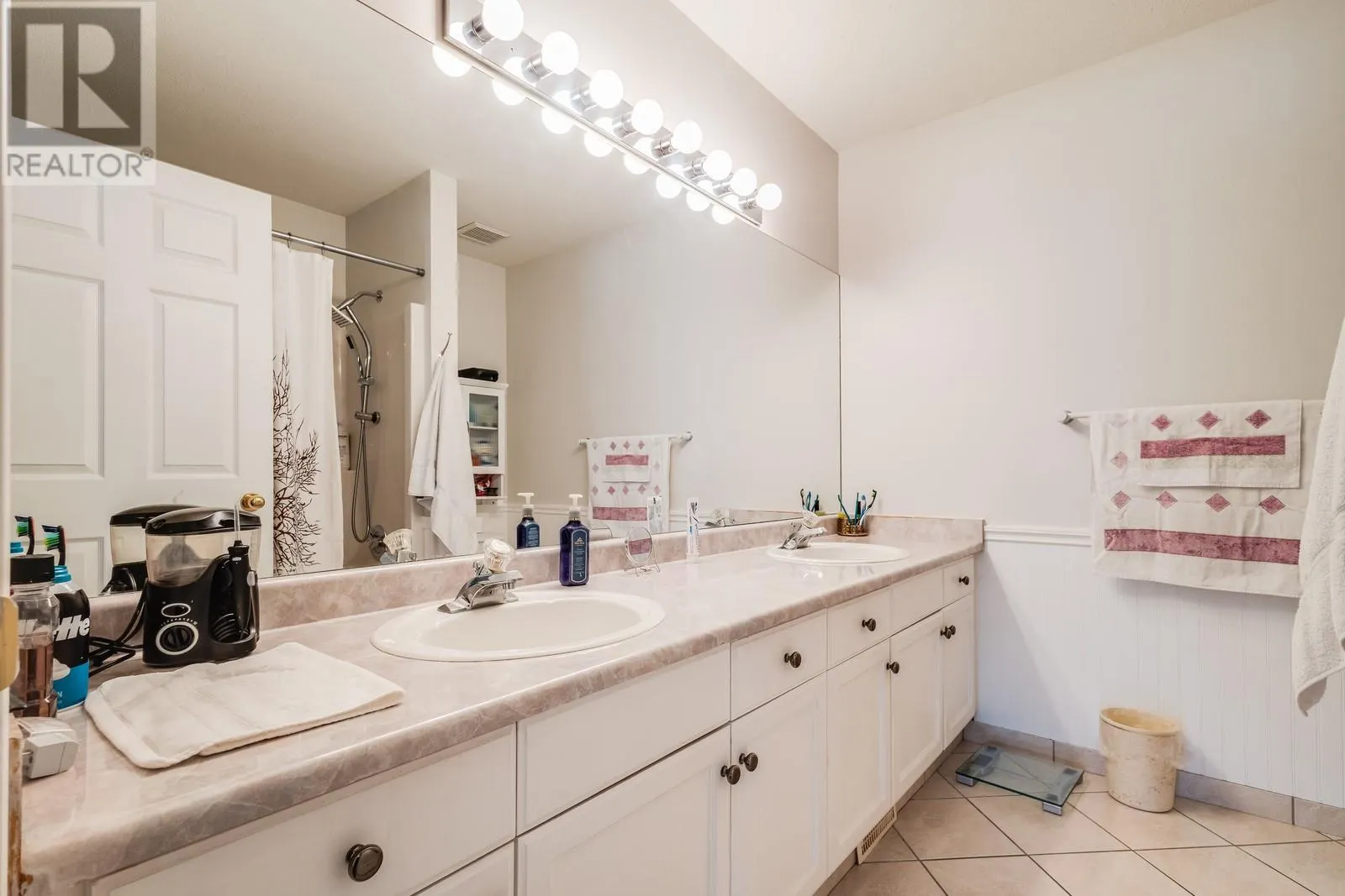 1874 Parkview Crescent Unit# 25
