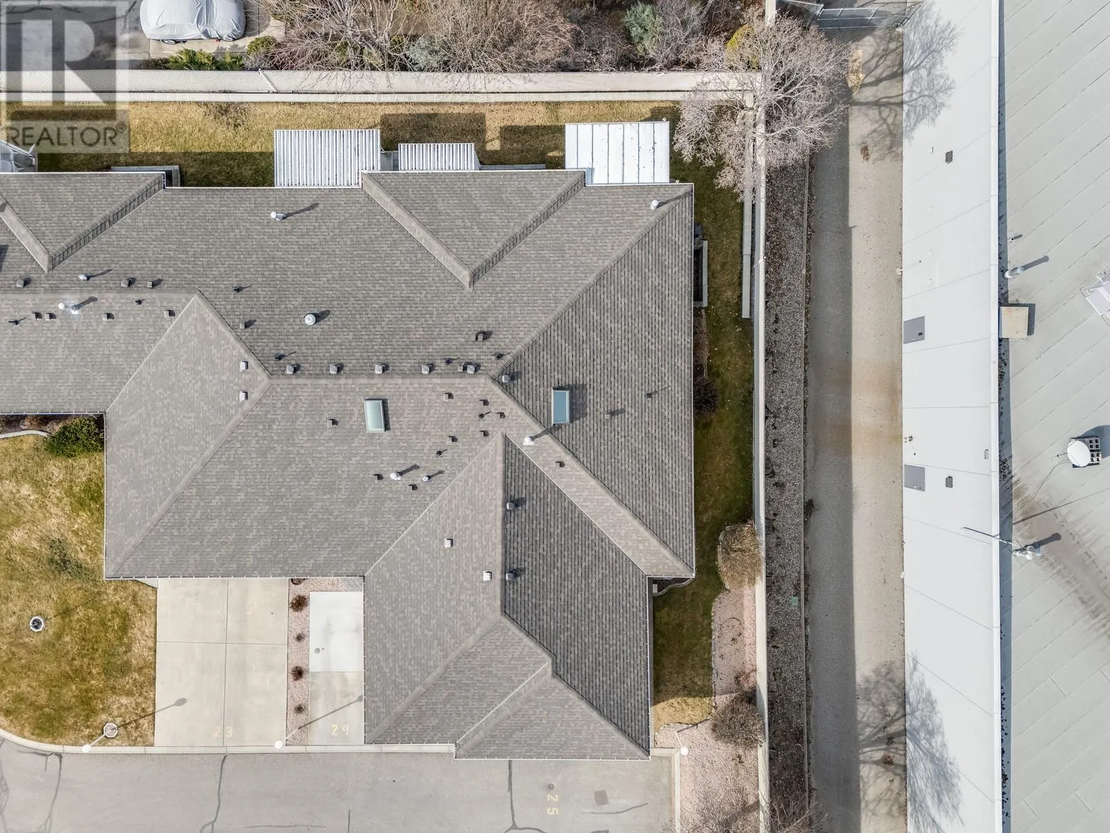 1874 Parkview Crescent Unit# 25