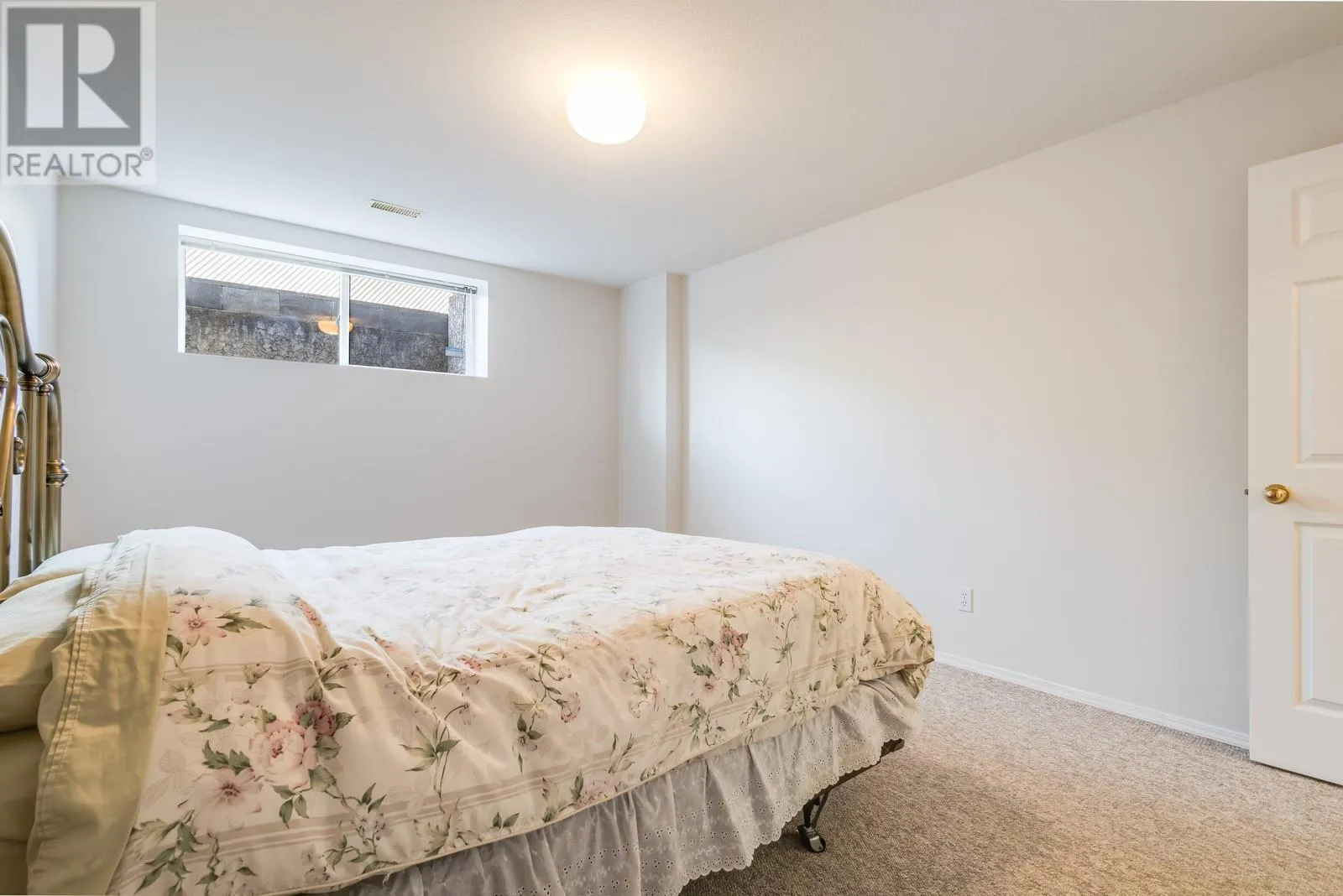 1874 Parkview Crescent Unit# 25
