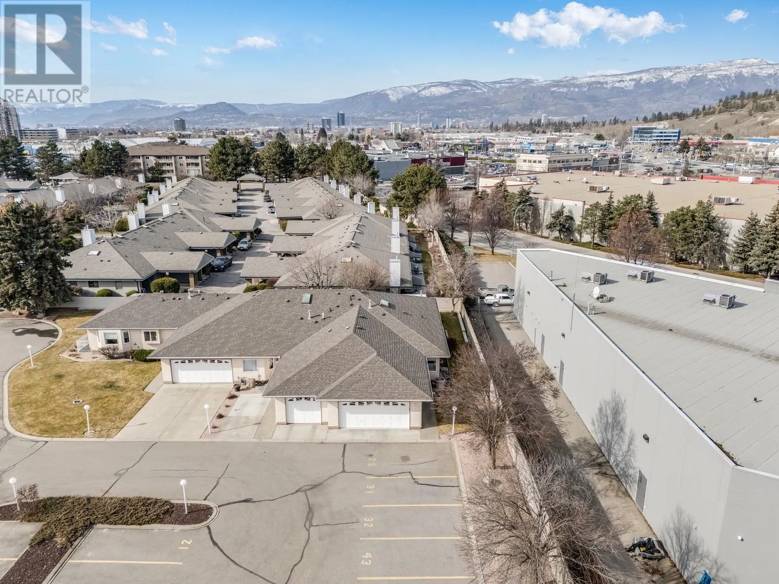 1874 Parkview Crescent Unit# 25