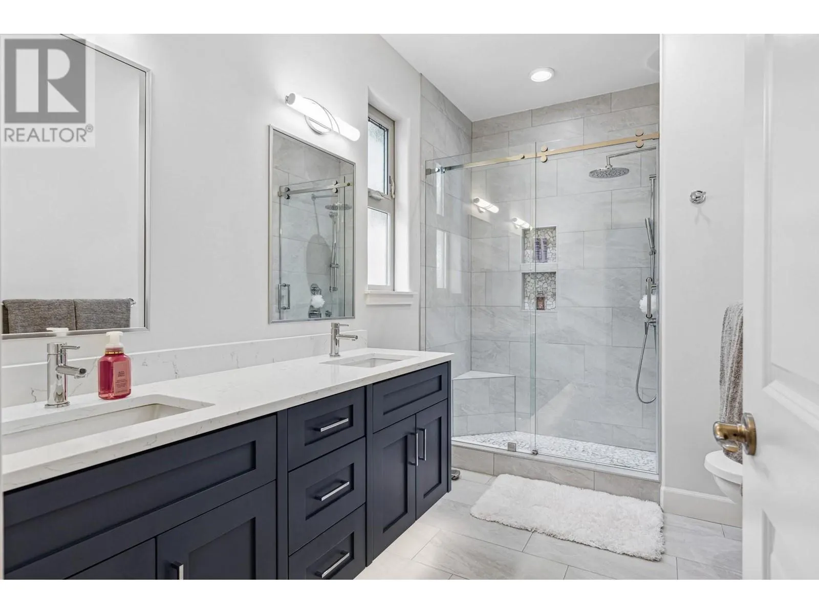 4035 Gellatly Road Unit# 160