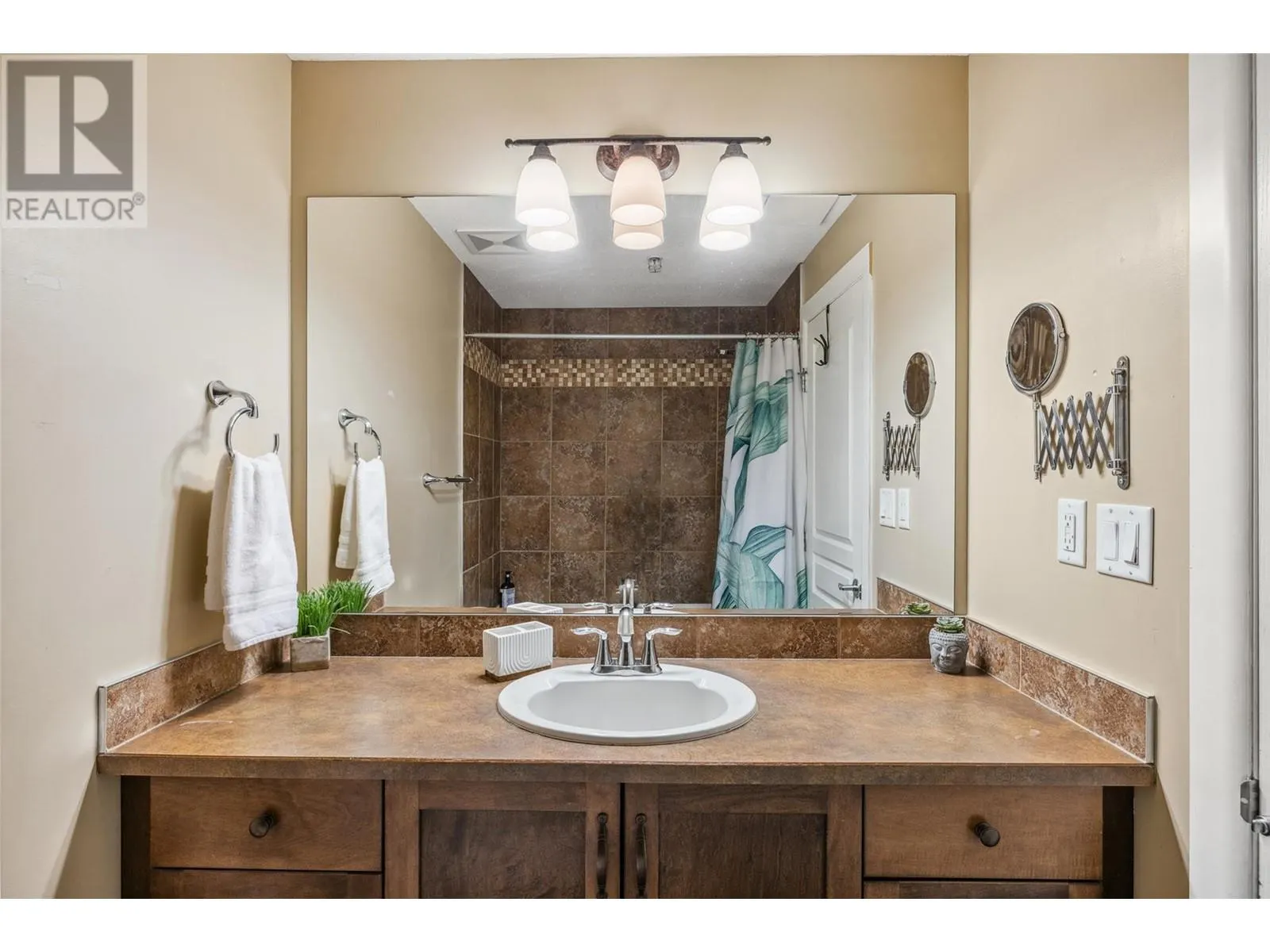 654 Cook Road Unit# 546