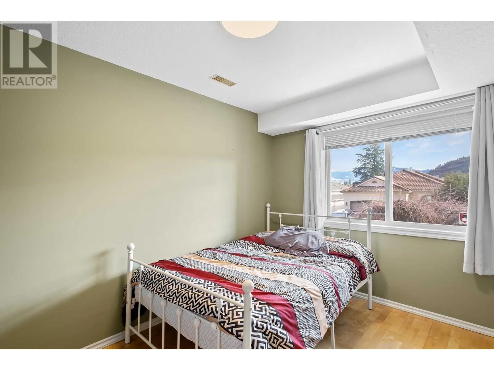 452 Glen Pine Court Unit# 9