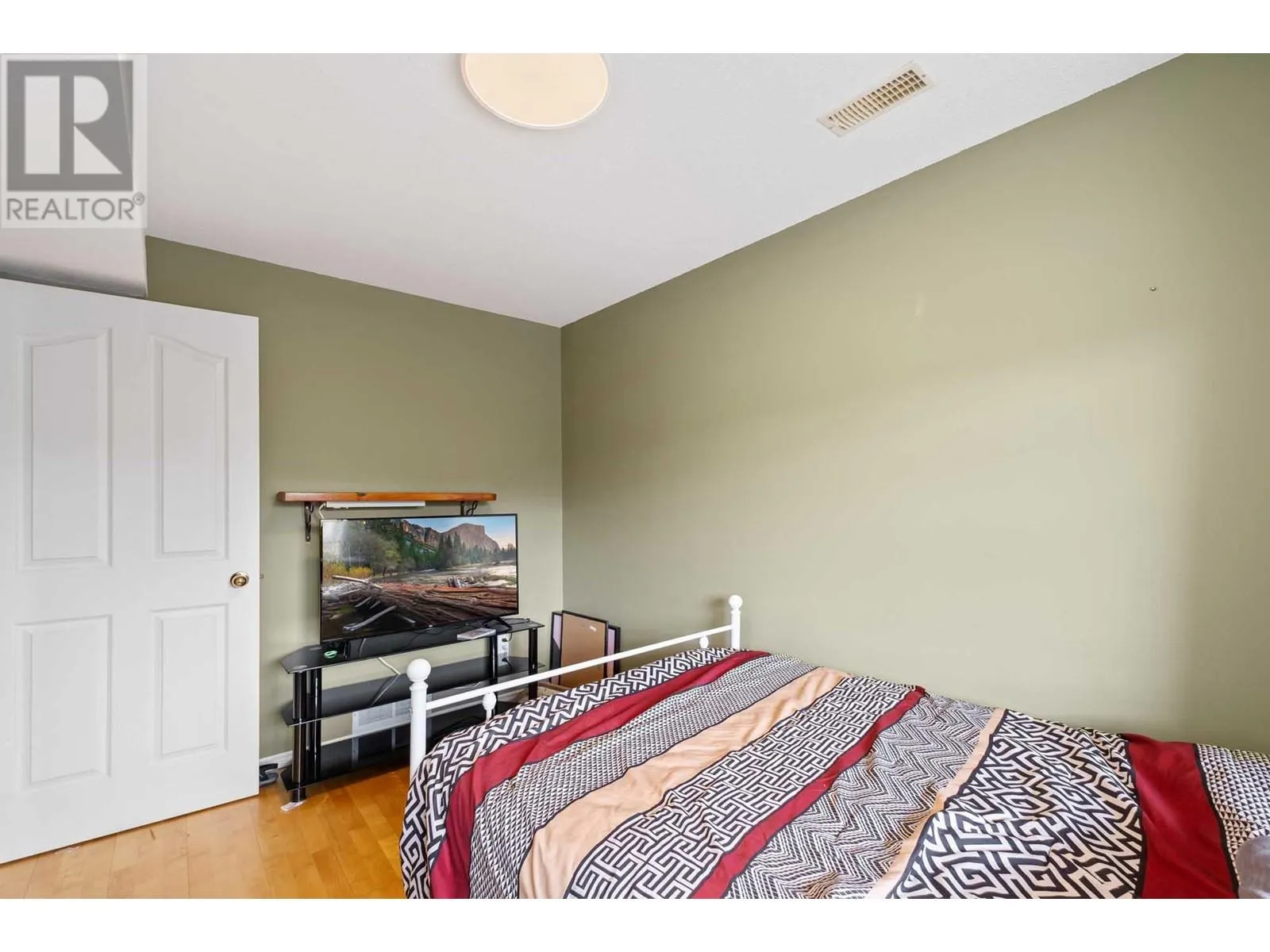 452 Glen Pine Court Unit# 9