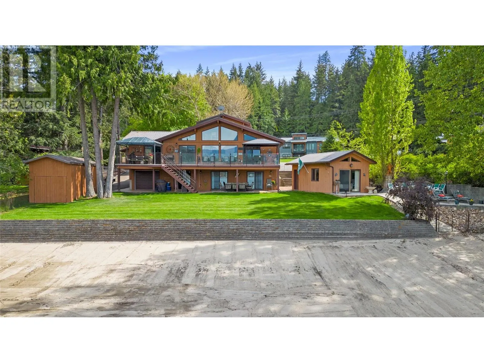 2647 Blind Bay Road