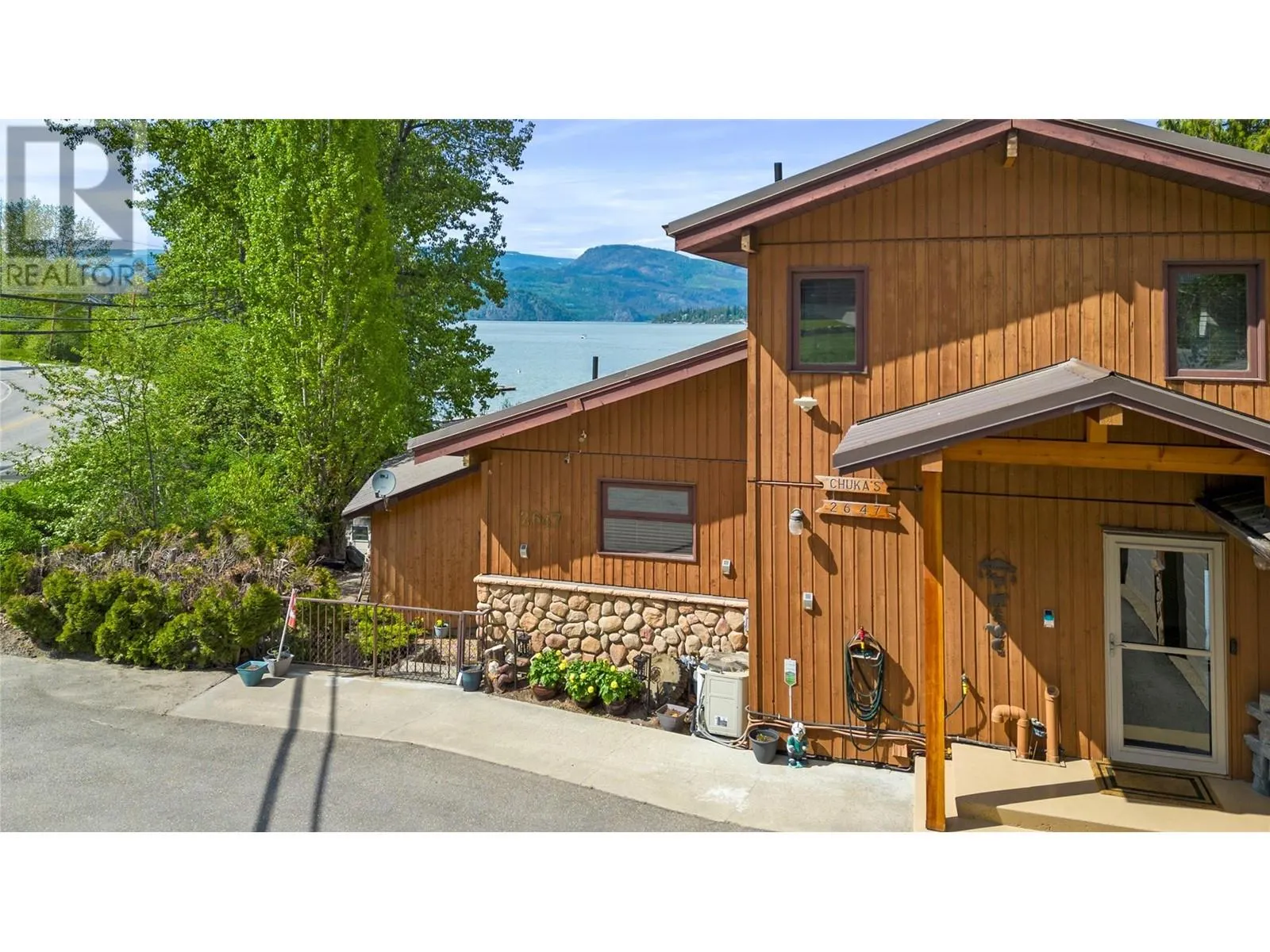 2647 Blind Bay Road