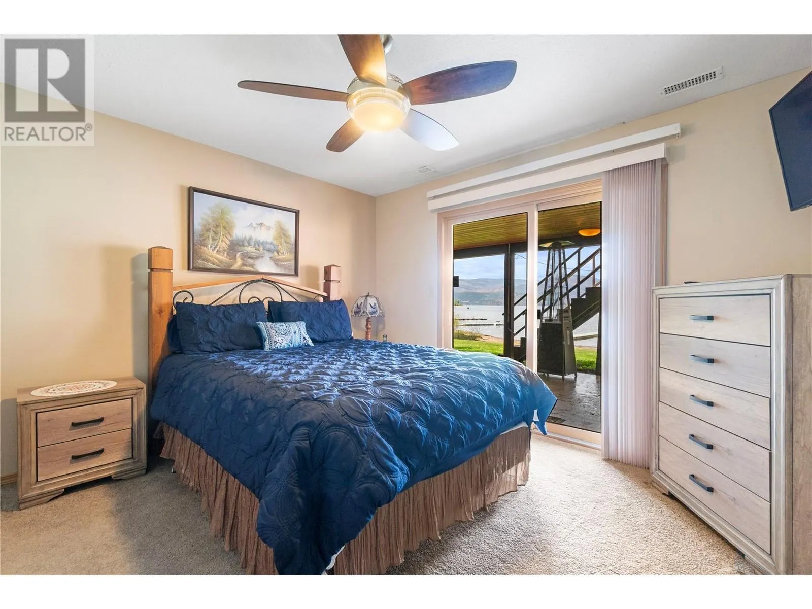 2647 Blind Bay Road
