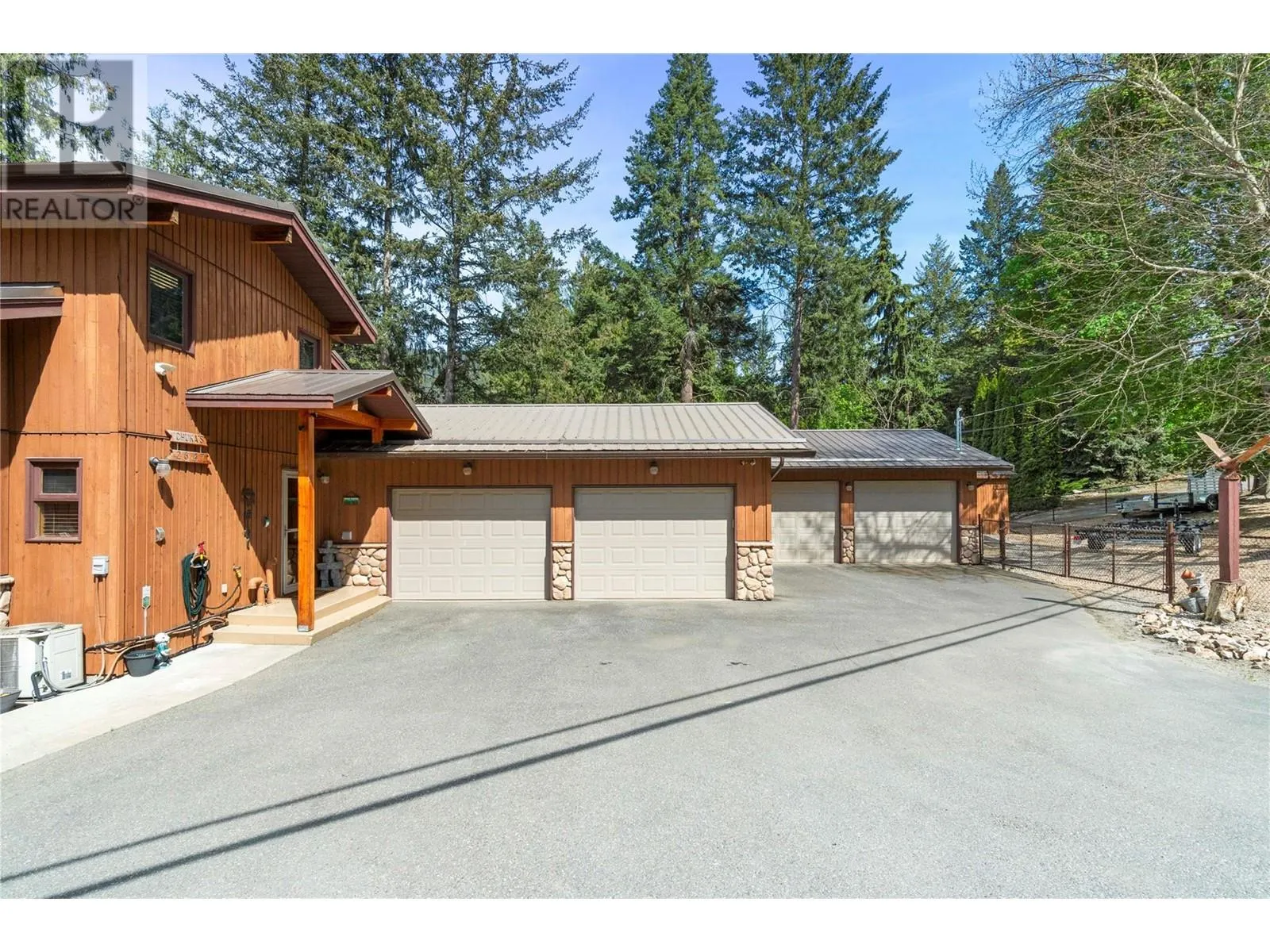 2647 Blind Bay Road