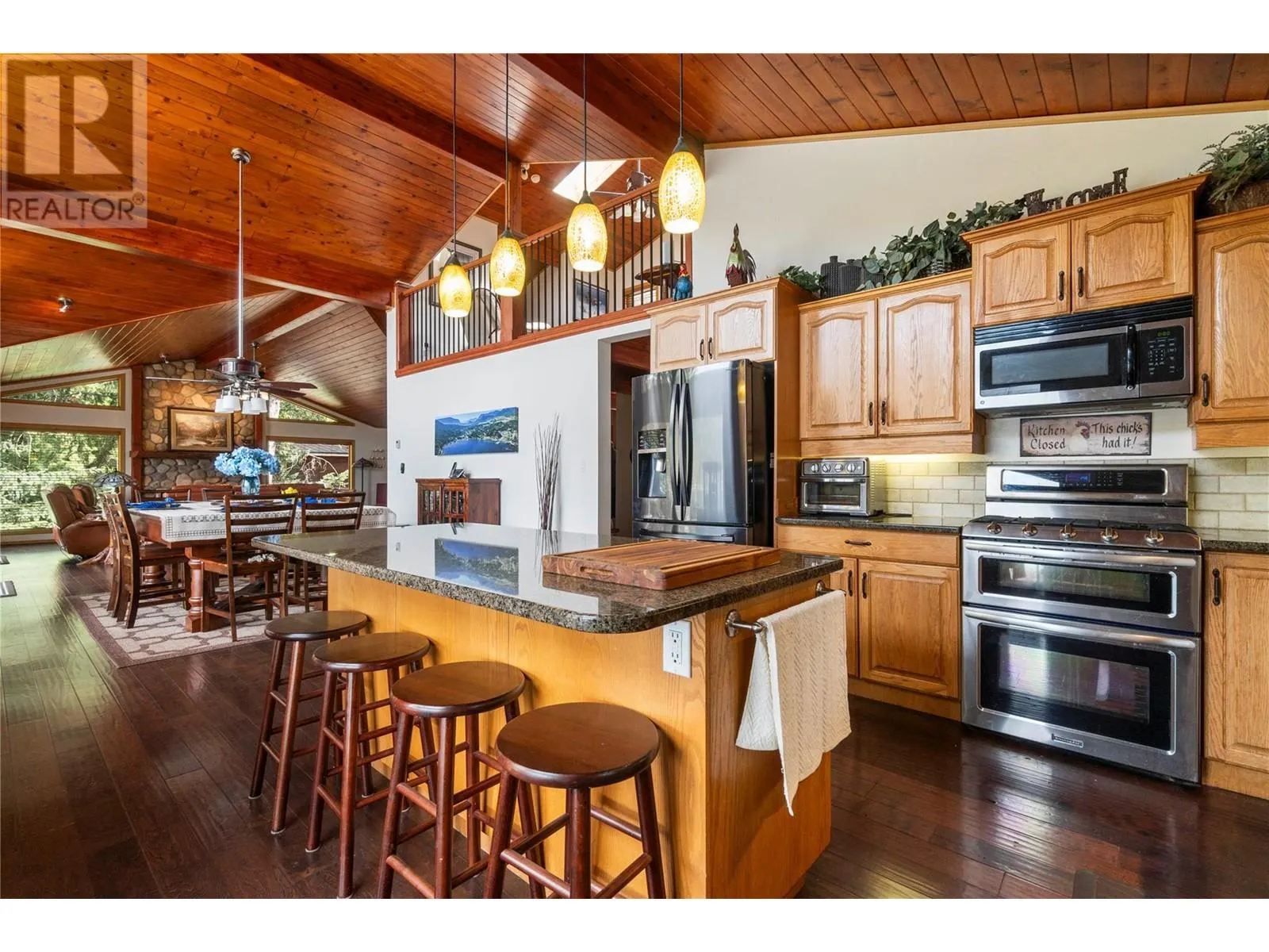 2647 Blind Bay Road