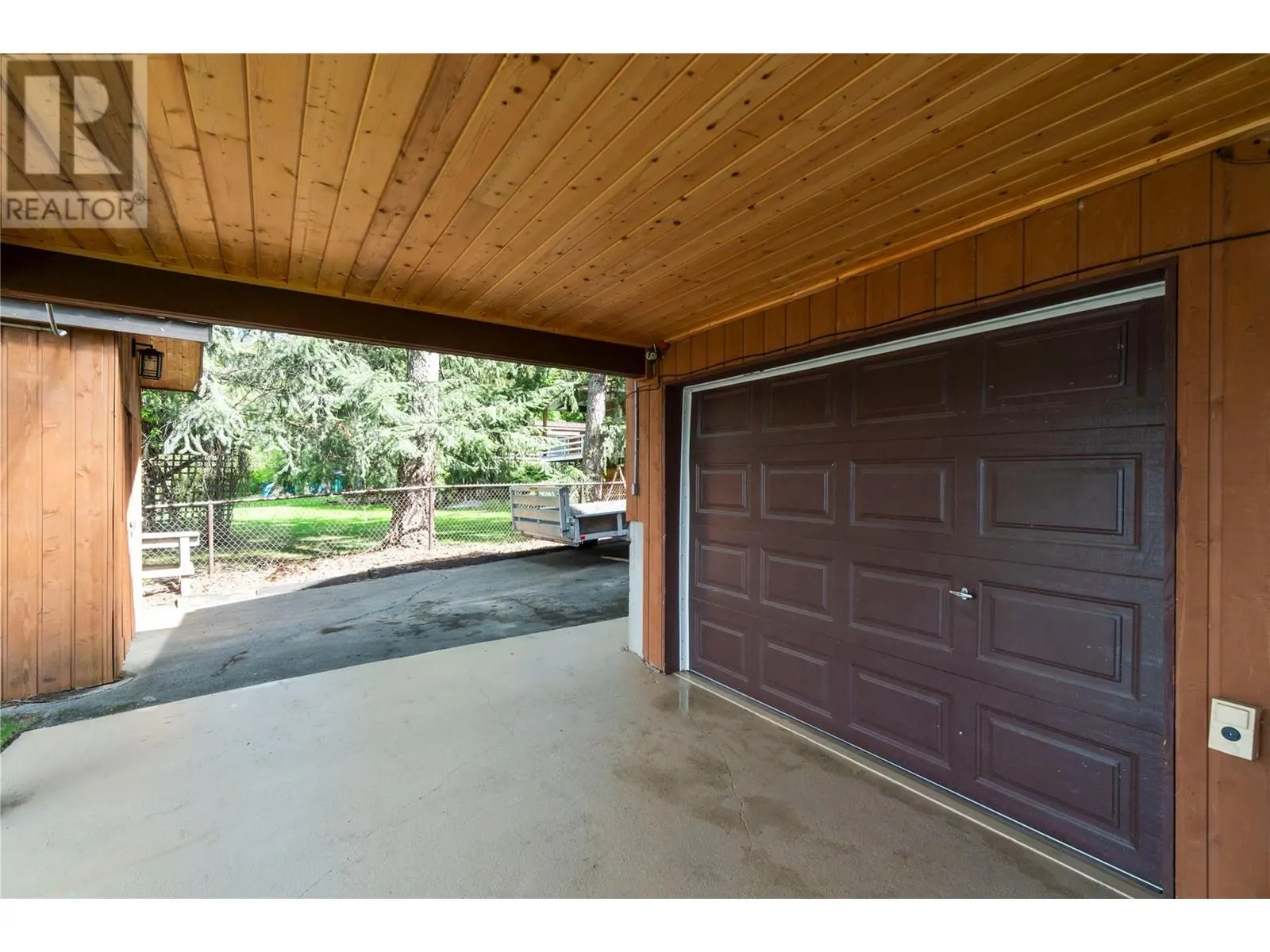 2647 Blind Bay Road