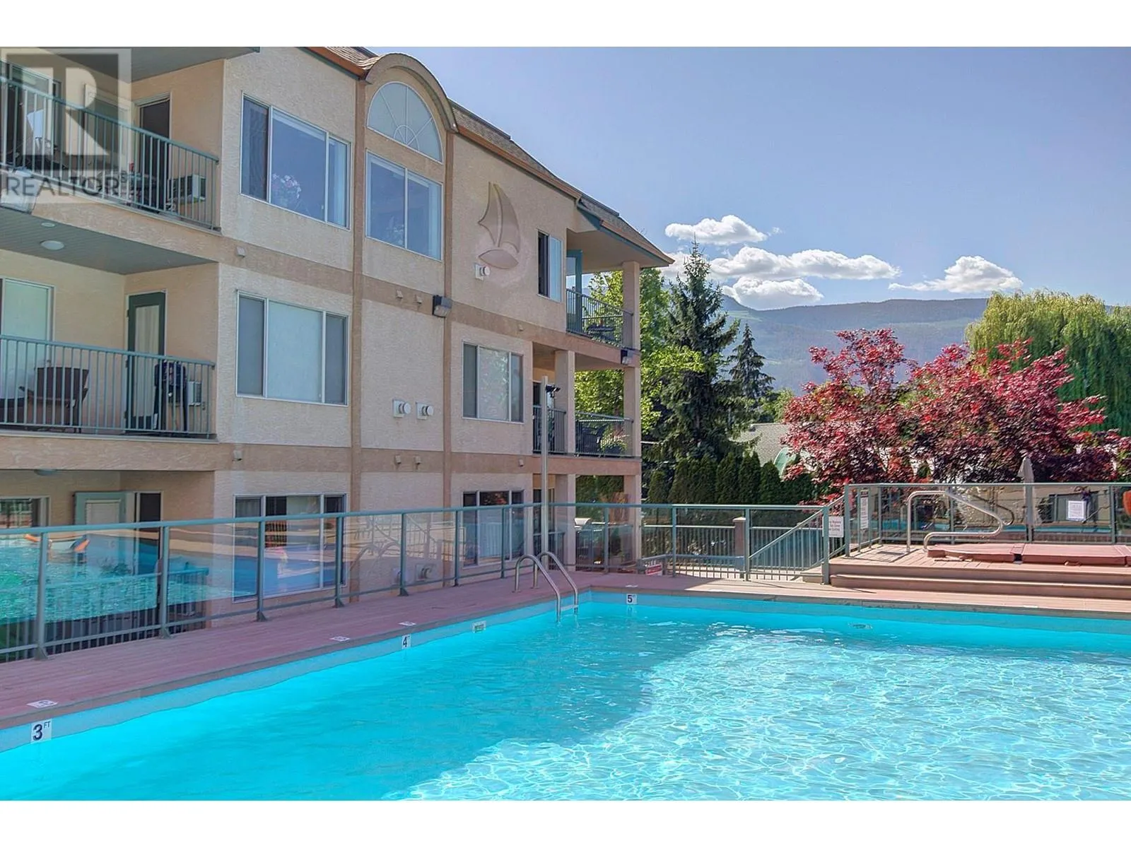 1002 Riverside Avenue Unit# 320
