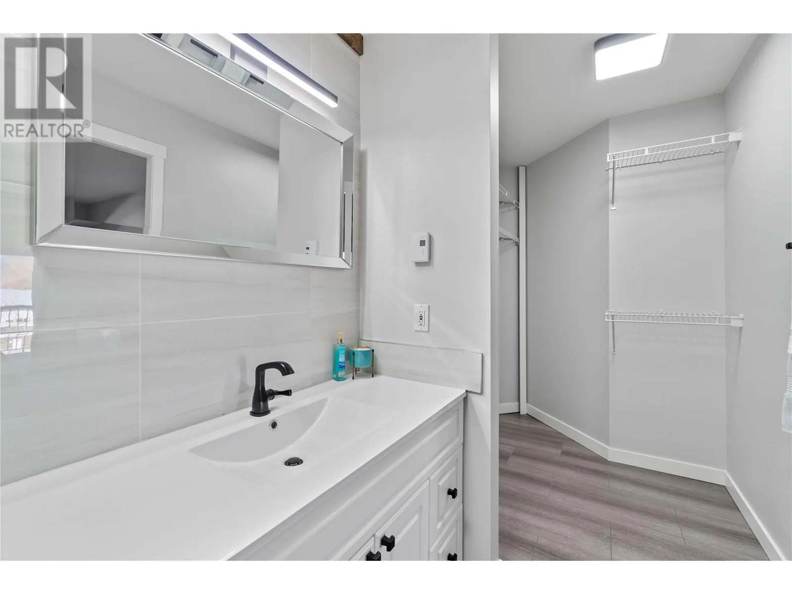 1002 Riverside Avenue Unit# 320