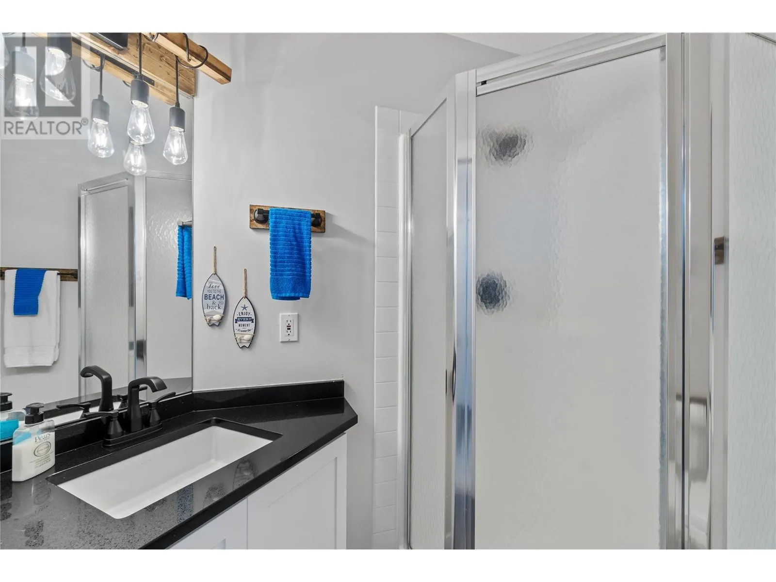1002 Riverside Avenue Unit# 320