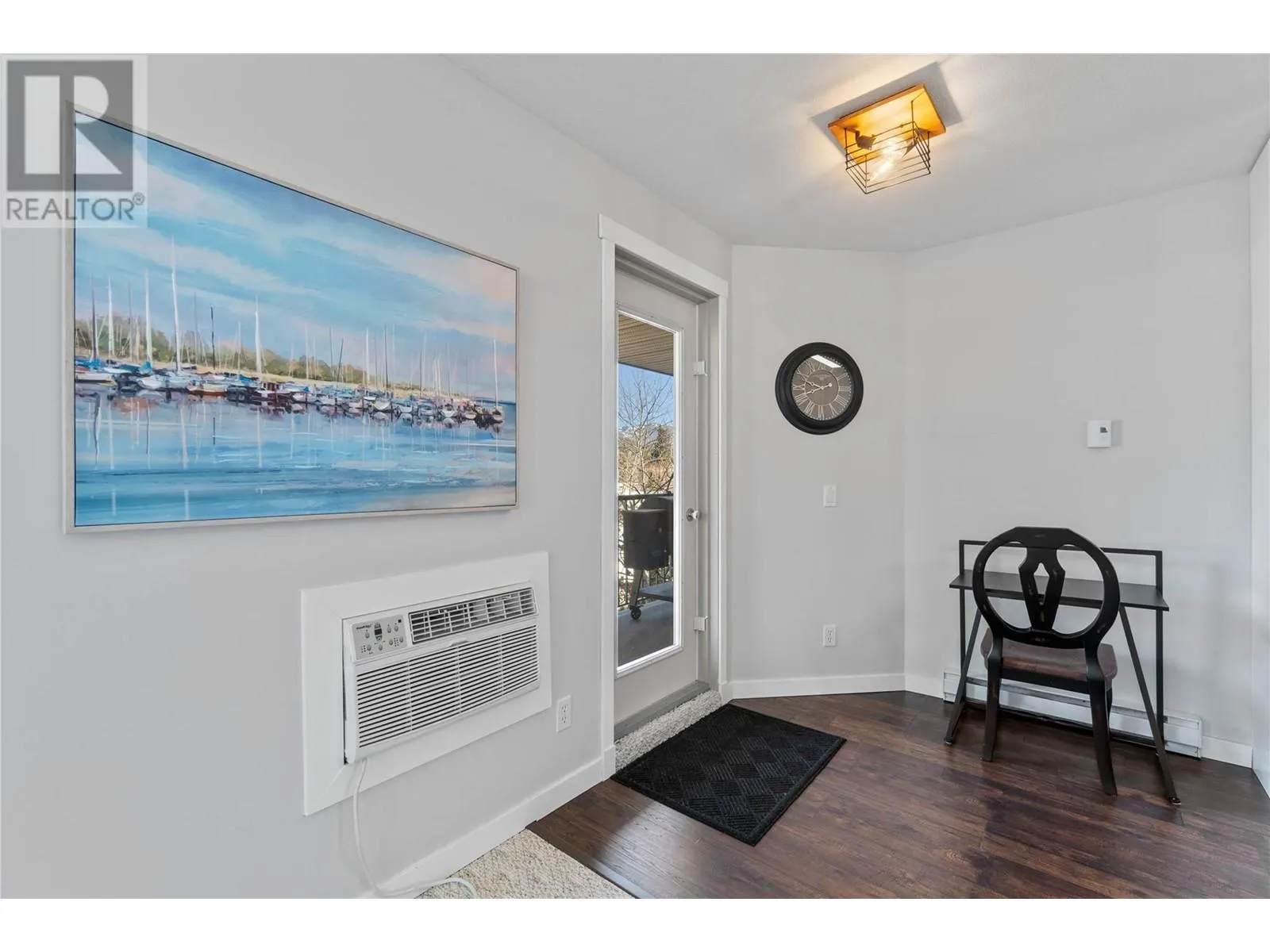 1002 Riverside Avenue Unit# 320