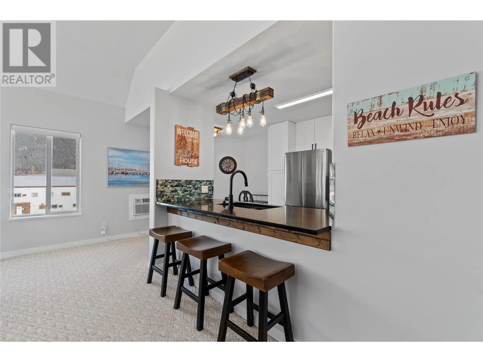 1002 Riverside Avenue Unit# 320