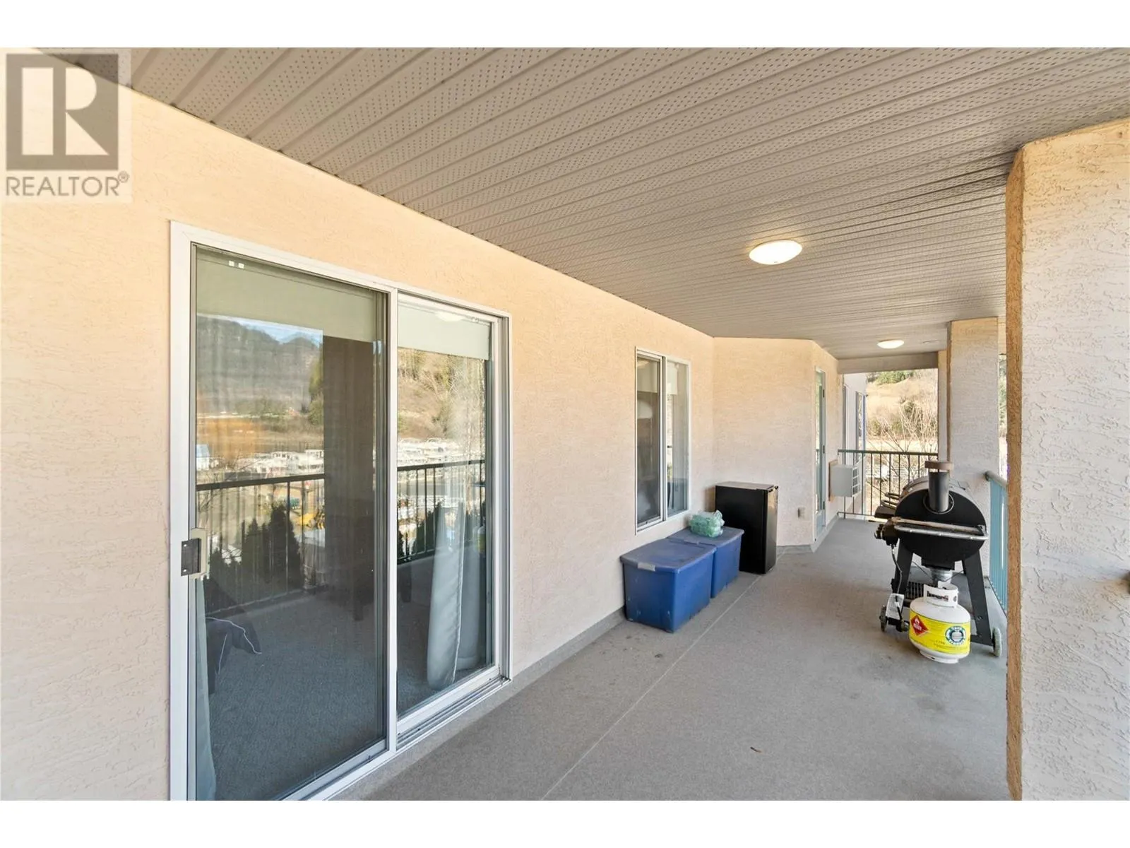 1002 Riverside Avenue Unit# 320