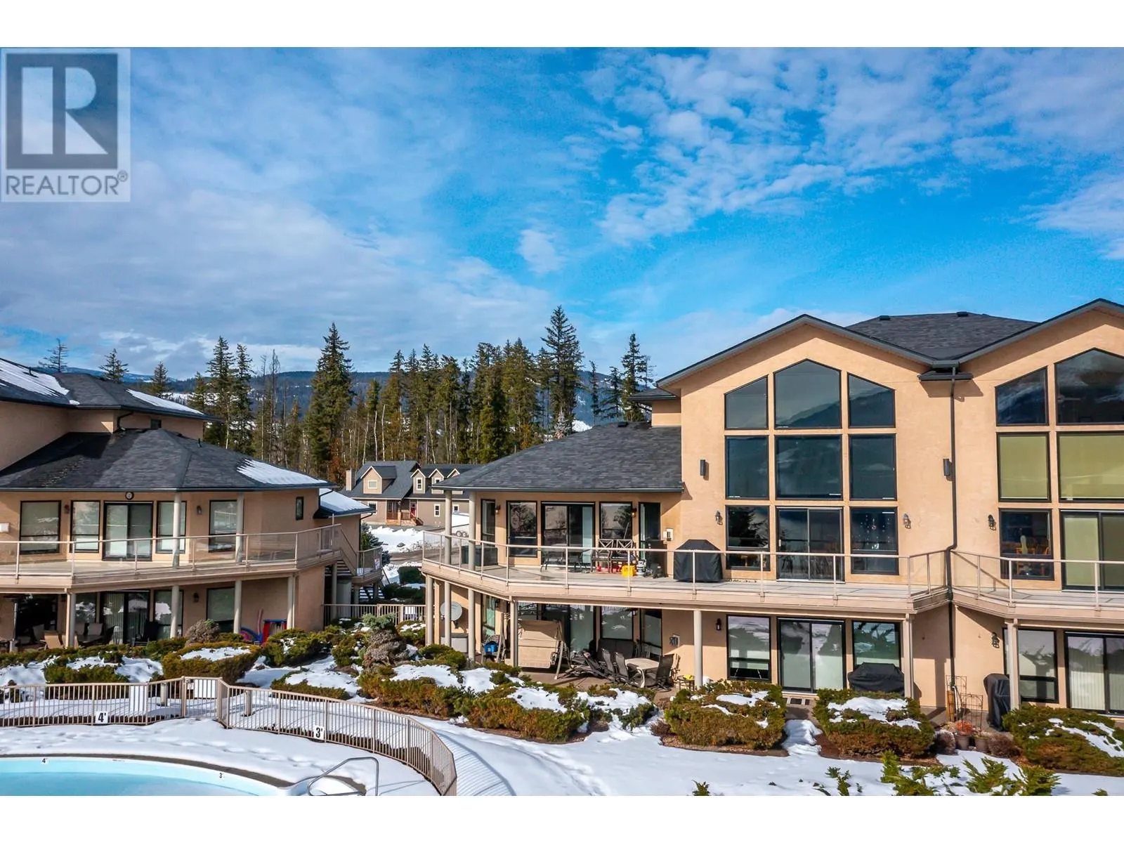 3473 Lakeview Place Unit# 202