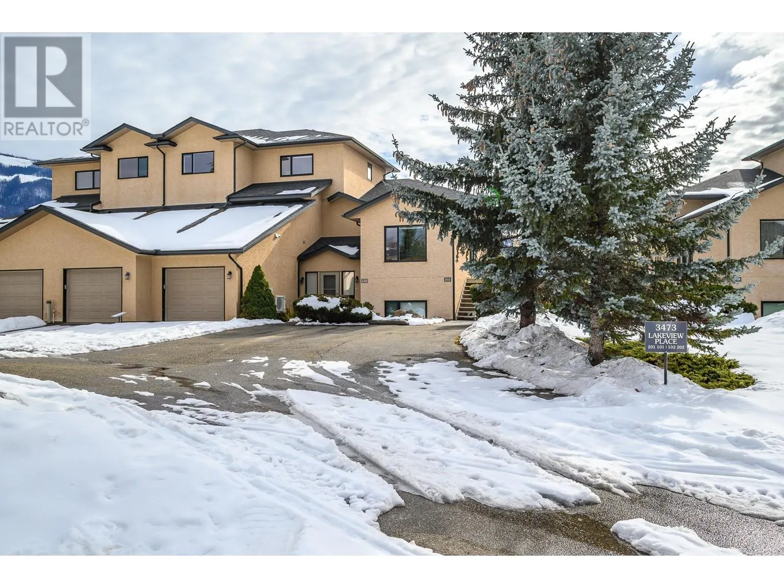 3473 Lakeview Place Unit# 202