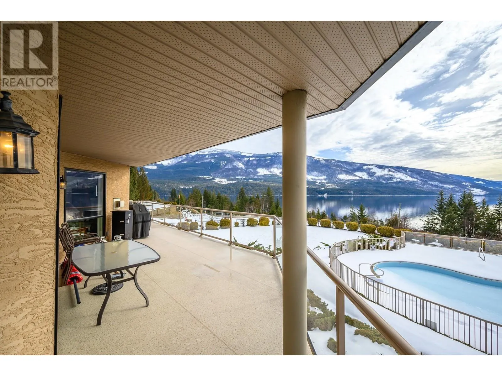 3473 Lakeview Place Unit# 202