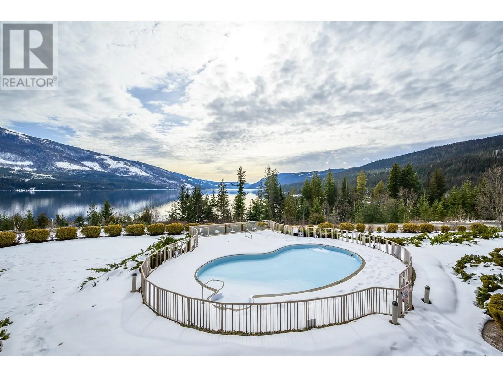 3473 Lakeview Place Unit# 202