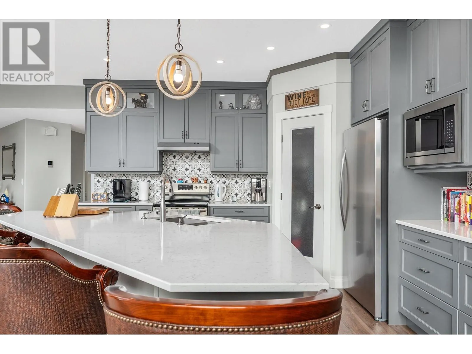 3473 Lakeview Place Unit# 202