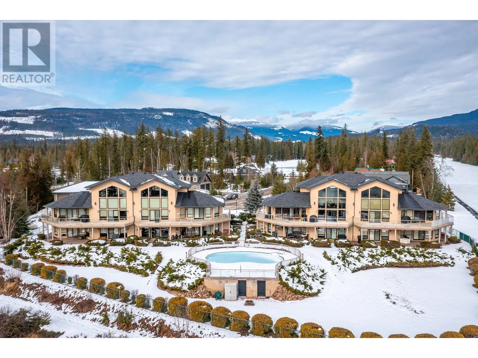 3473 Lakeview Place Unit# 202