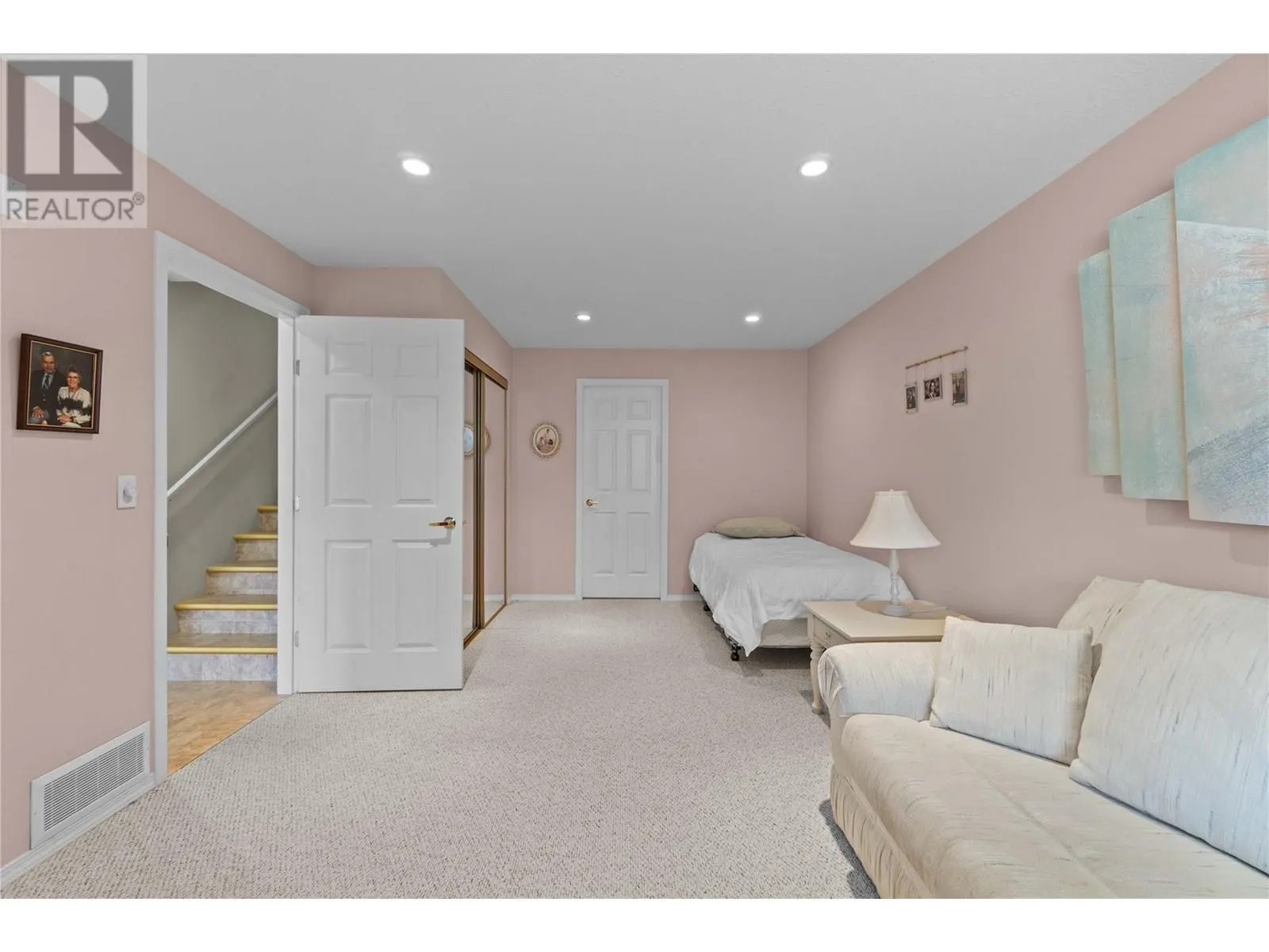 3906 Pleasant Valley Road Unit# 10