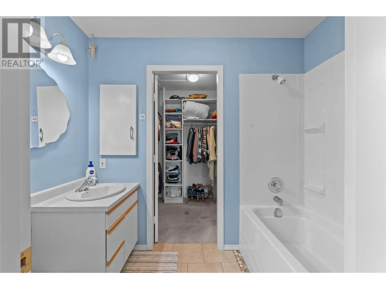 3906 Pleasant Valley Road Unit# 10