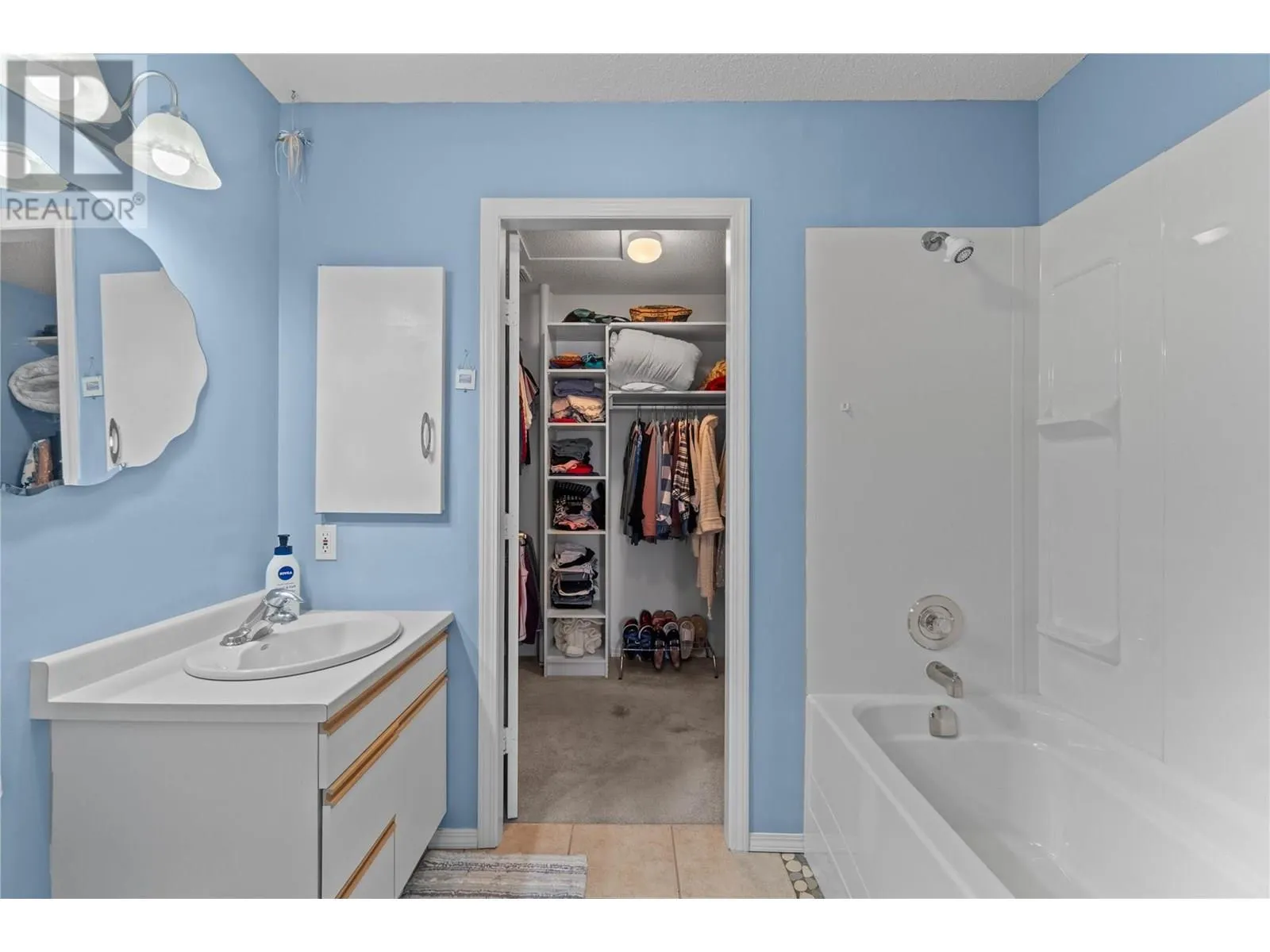 3906 Pleasant Valley Road Unit# 10