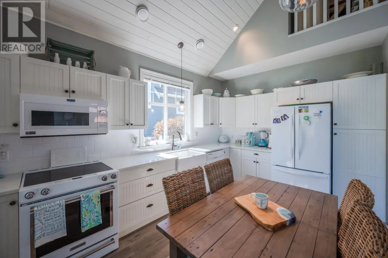 2450 RADIO TOWER Road Unit# 126