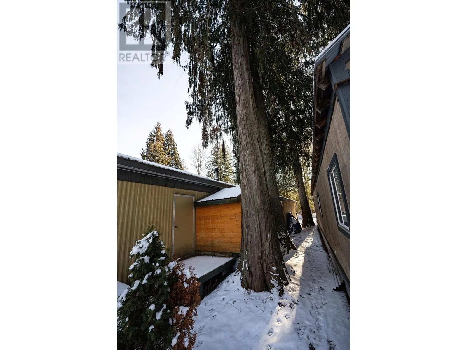 1079 Lundell Road Unit# 3