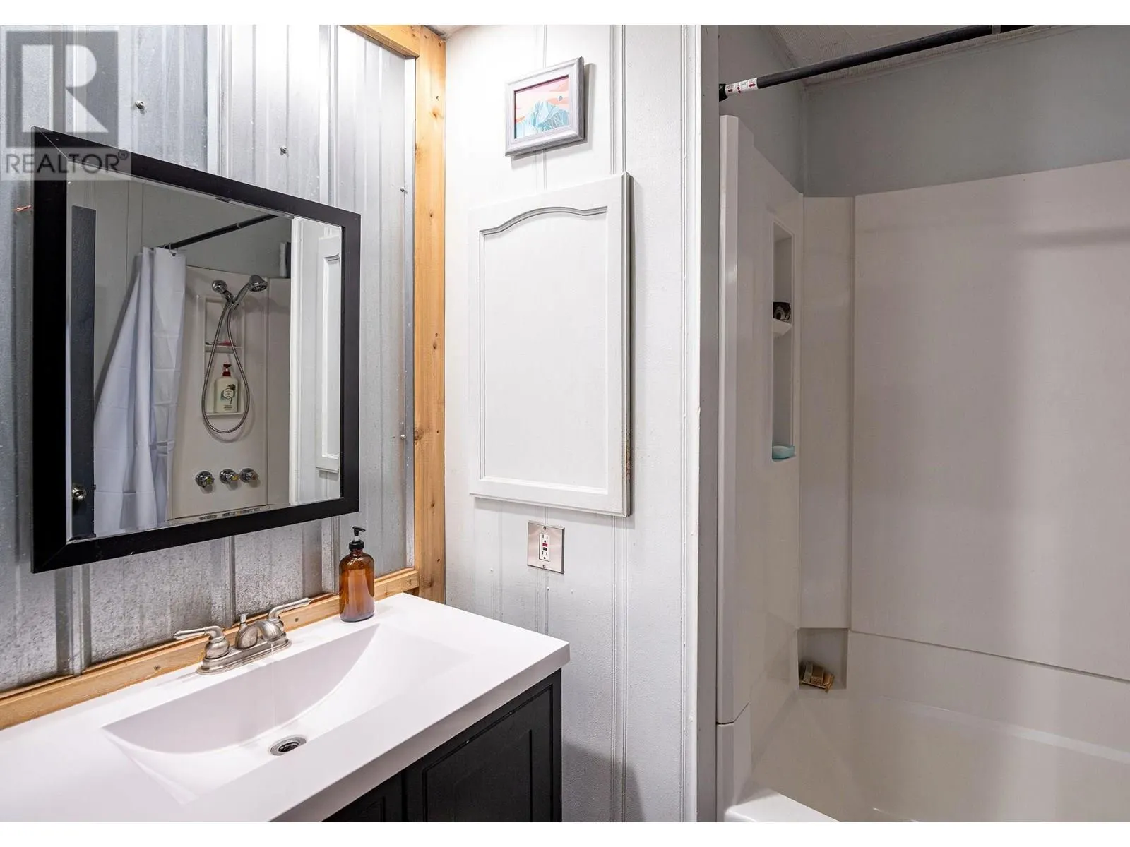 1079 Lundell Road Unit# 3