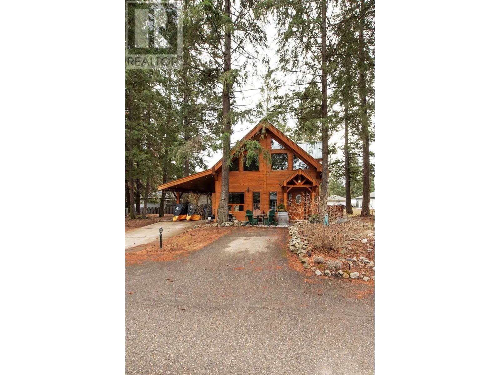346 Hummingbird Avenue