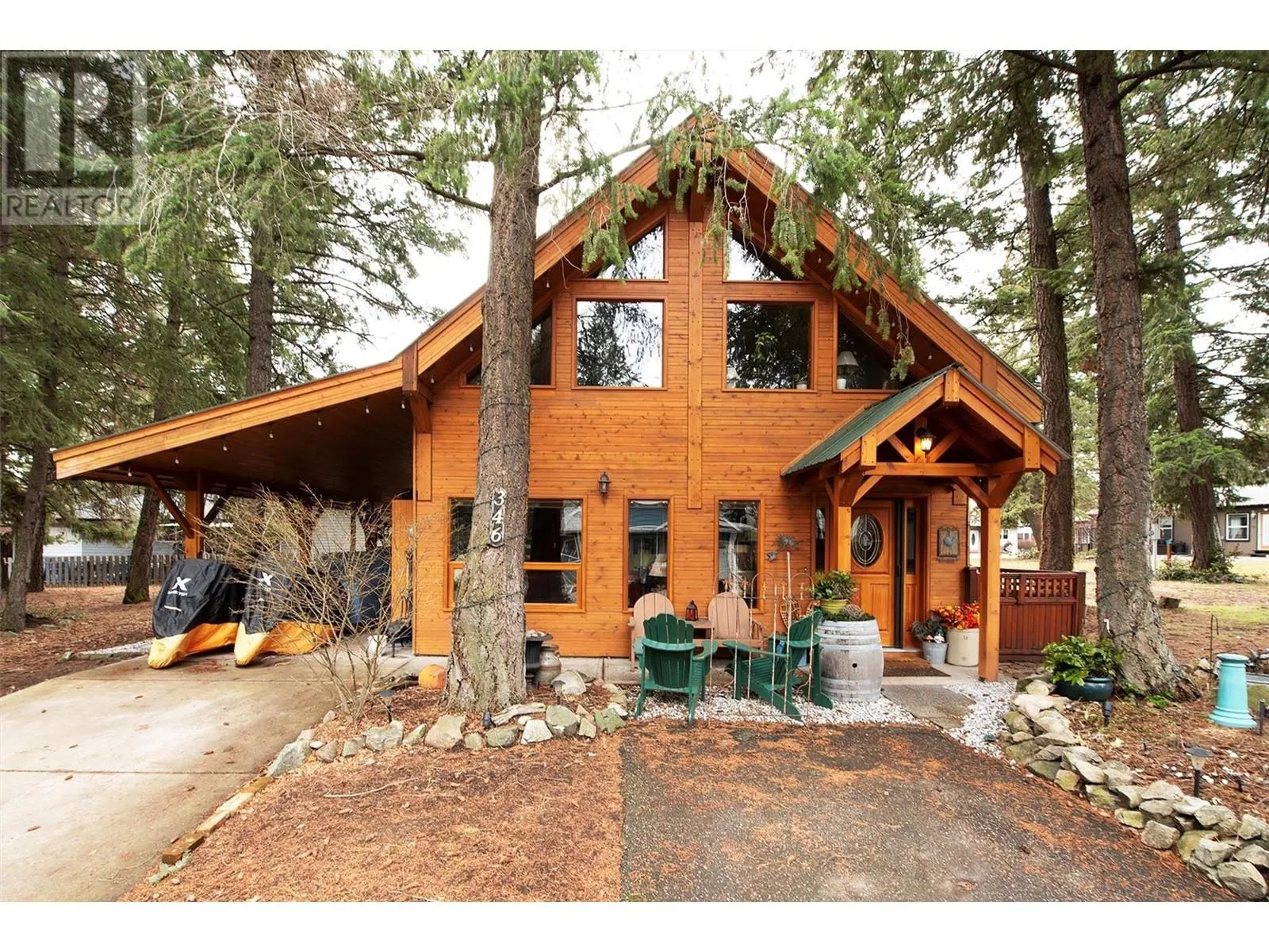 346 Hummingbird Avenue