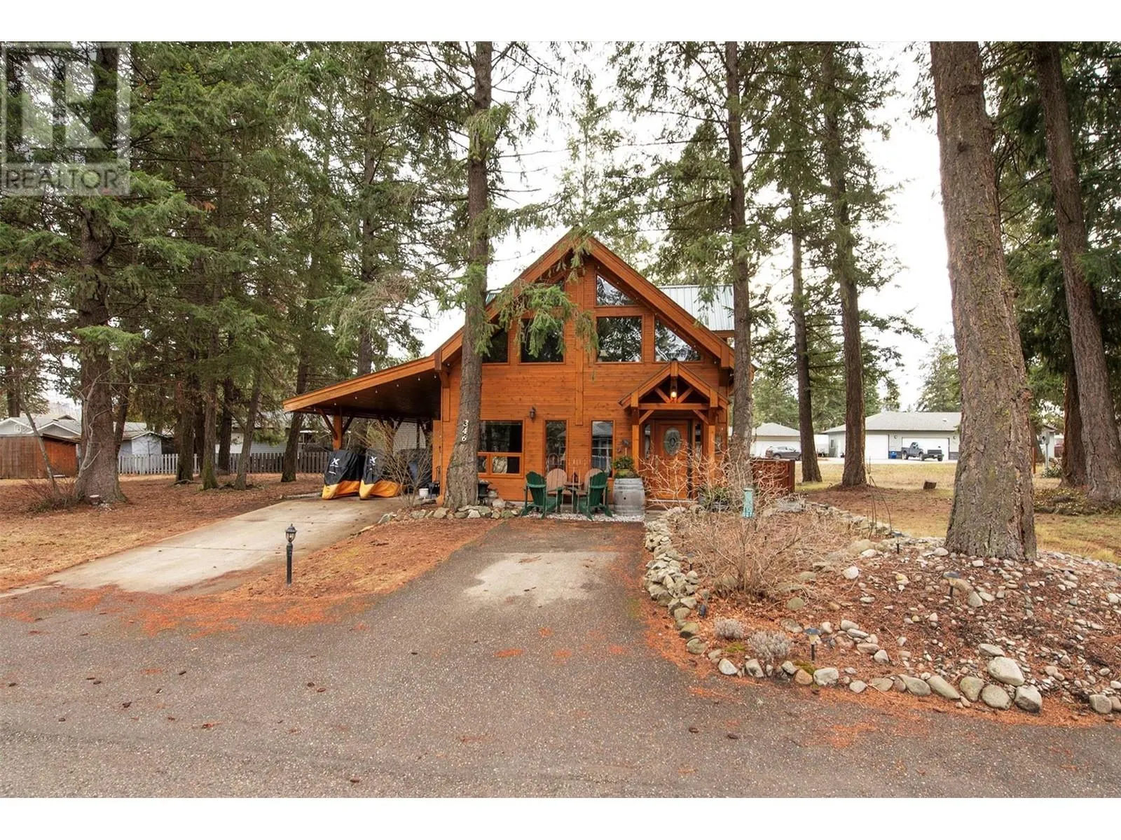 346 Hummingbird Avenue